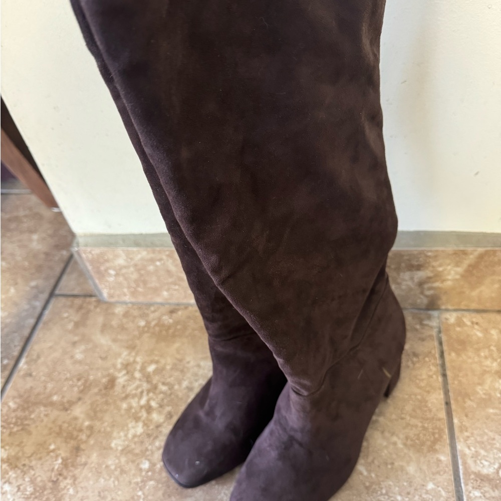 Elegant Brown Knee-High Women's Boots